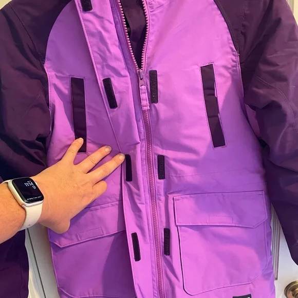 Lands End Kids Squall Waterproof Insulated Winter Parka w/ Grow-A-Long Sleeves - Picture 10 of 10